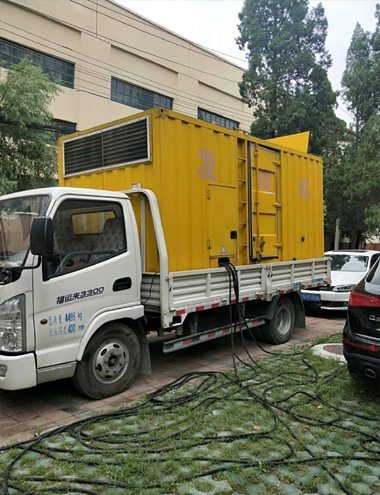 同仁发电车出租-柴油发电机组排烟系统设计要求及其考虑因素